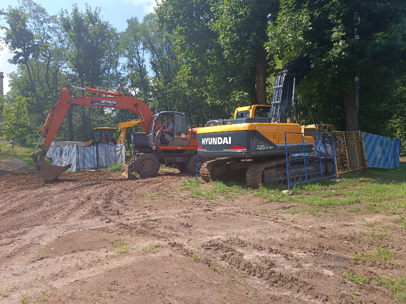 У Новобаварському районі прочистили понад 4 км. мереж водовідведення