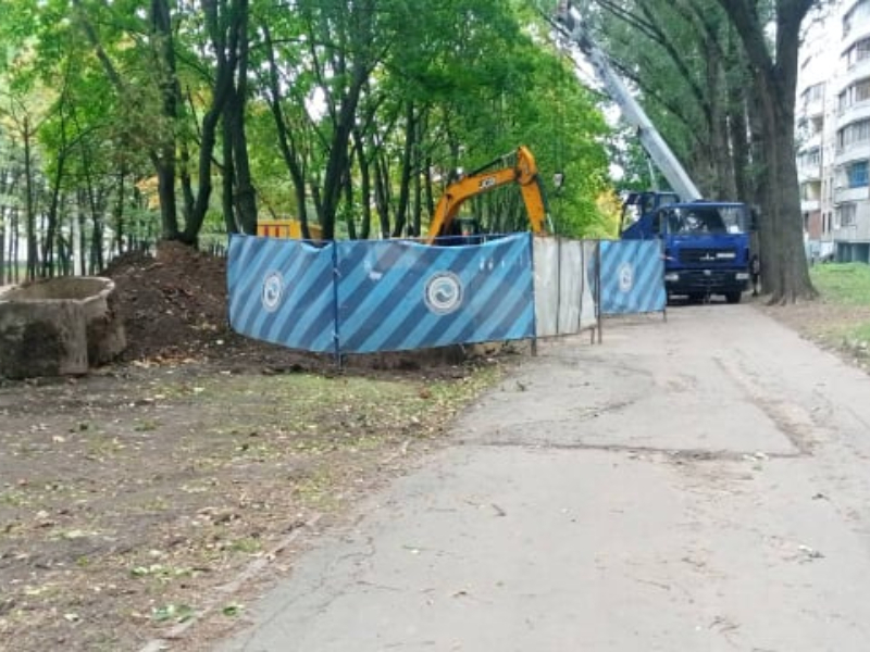 По вулиці Гвардійців Широнінців перекладають мережі