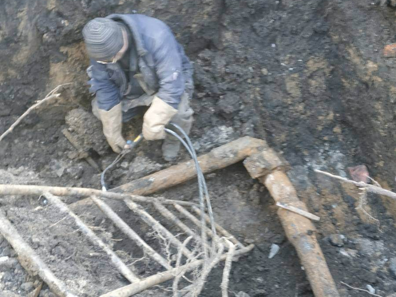 Ремонтники Салтівського району з початку року переклали 1180 м водоводів