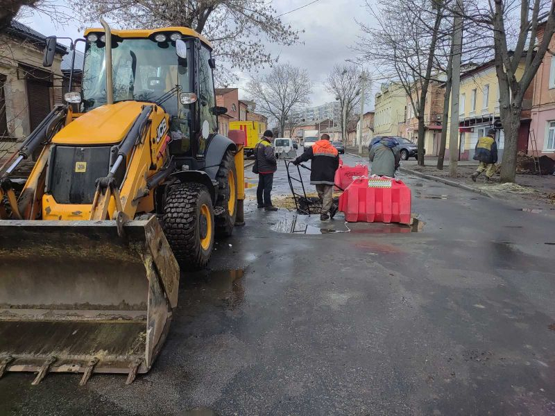 На вулиці Великій Панасівській реконструювали трубопровід