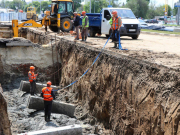 На проспекті Гагаріна переклали 90 метрів колектора