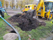 У Новобаварському районі оперативно відновлюють трубопроводи