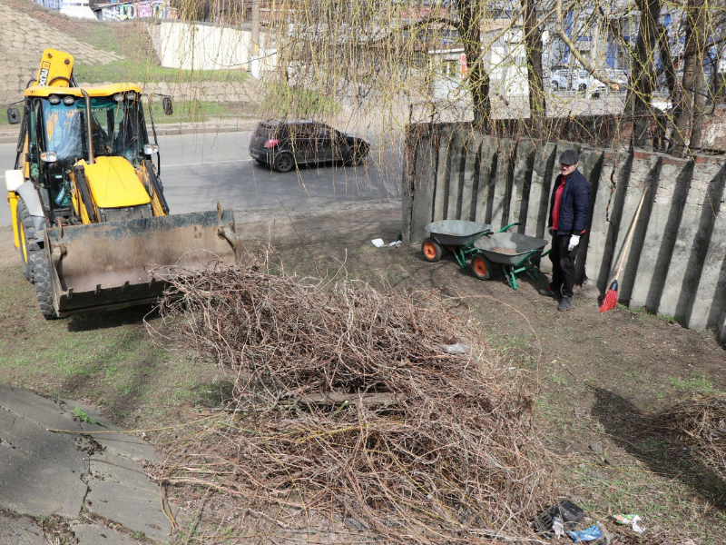 На «Харківводоканалі» підтримують чистоту та порядок